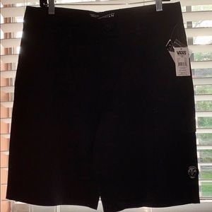 💙VANS VANPHIBIAN UNSPOT BOARDSHORT IN & OUT OF 💦